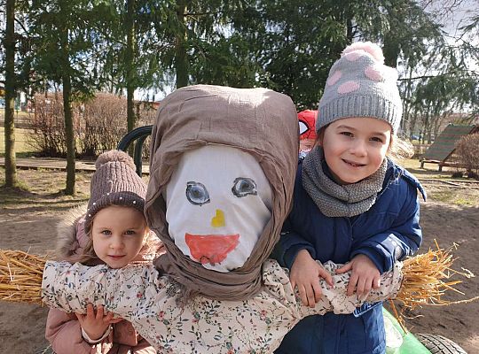 Dziewczynki z marzanną