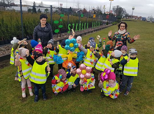 Dzieci razem z paniami