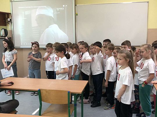 Dzieci w pracowni historii