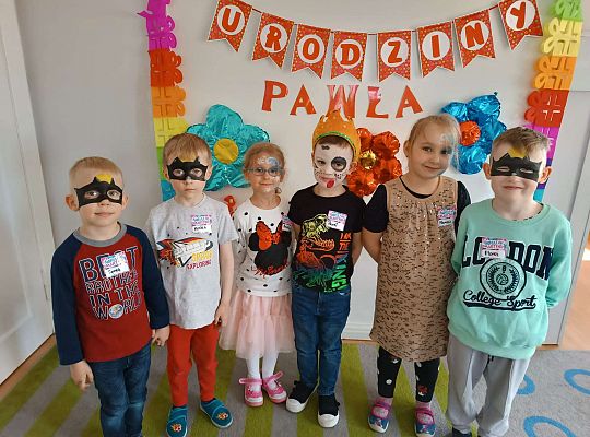 Dzieci z solenizantem