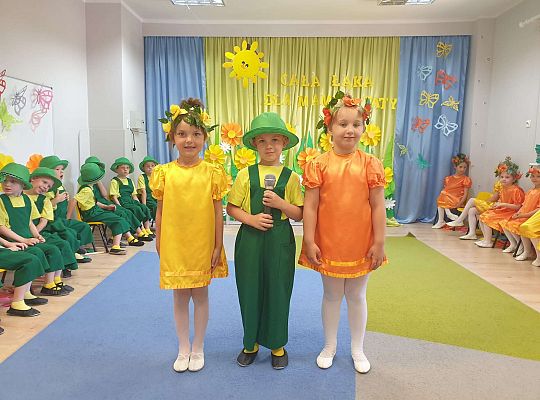 Dzieci mówią wierszyki