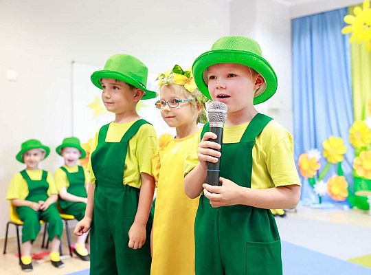 Dzieci mówią wierszyki