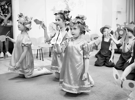 Dzieci podczas tańca