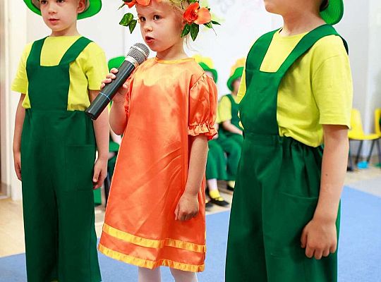 Dzieci mówią wierszyki