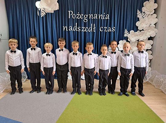 Grupa chłopców
