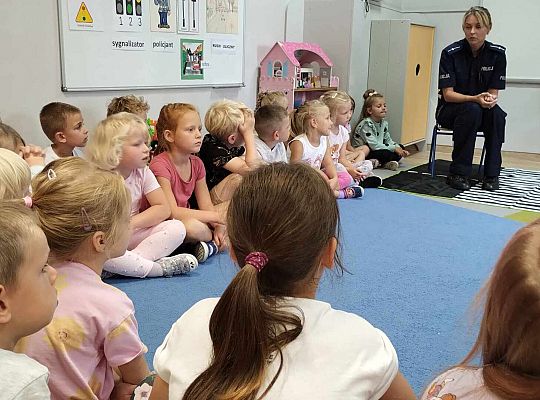 Gr. III i IV Spotkanie z p. policjantką
