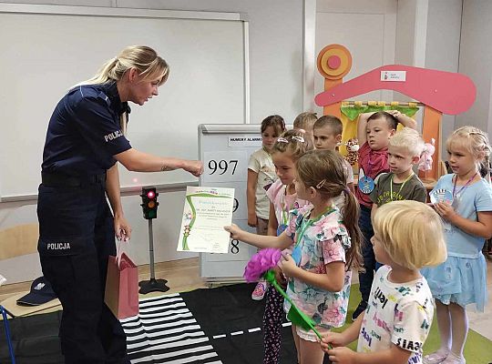 Gr. III i IV Spotkanie z p. policjantką