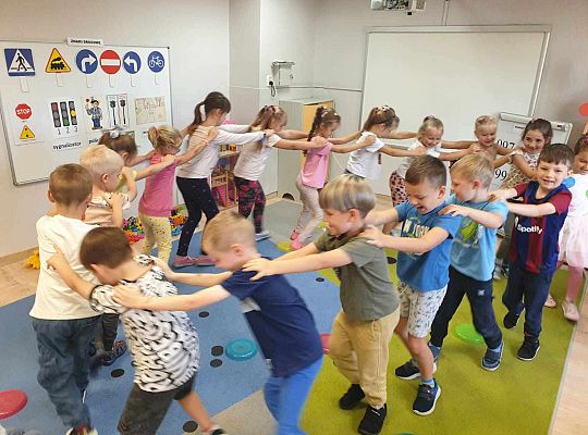 Gr. IV Dzień Kropki