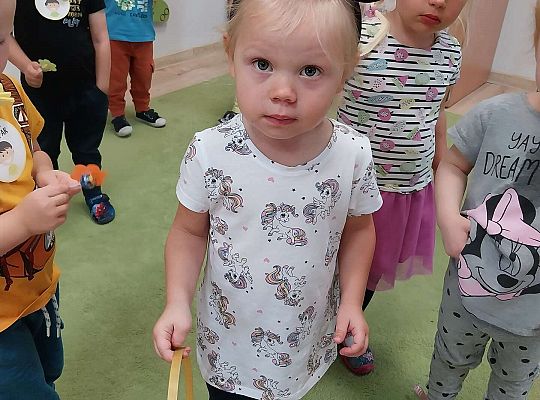 Dziewczynka z lizakami