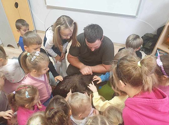 Gr. II i IV Spotkanie z leśniczym - tatą Jędrka