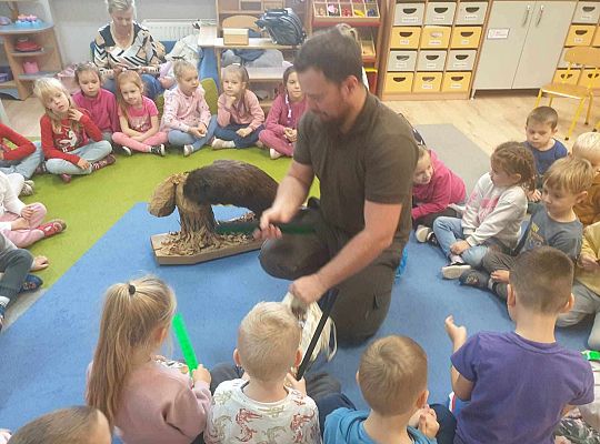 Gr. II i IV Spotkanie z leśniczym - tatą Jędrka