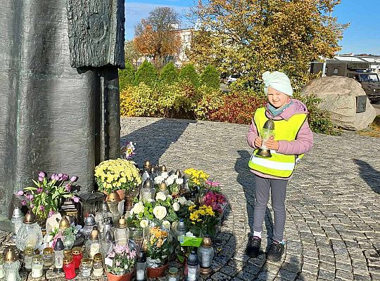 Gr. III Pamiętamy o zmarłych