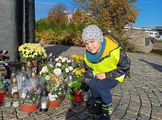 Gr. III Pamiętamy o zmarłych