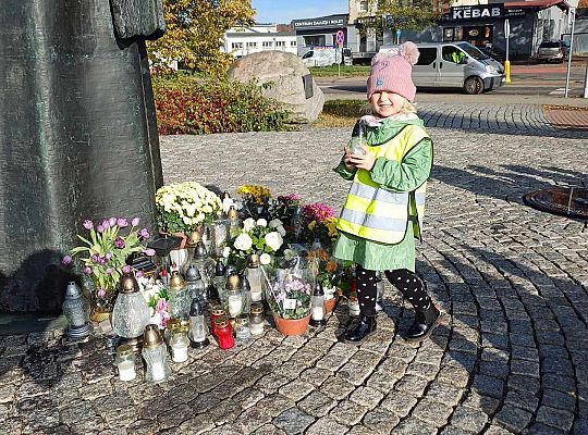 Gr. III Pamiętamy o zmarłych