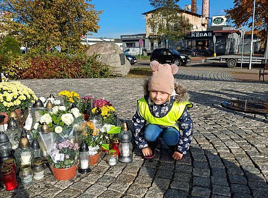 Gr. III Pamiętamy o zmarłych