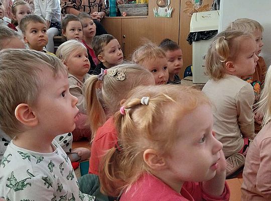 Teatrzyk "Powrót w krainę baśni"