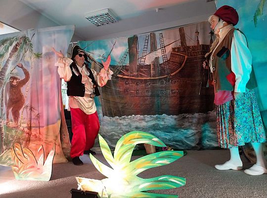 Teatrzyk "Powrót w krainę baśni"