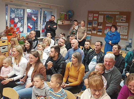 Gr. IV " Barwy naszej Ojczyzny" - popołudniowe spotkanie patriotyczne