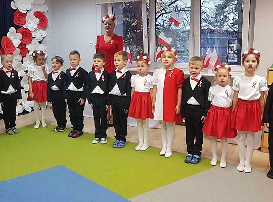 Gr. IV " Barwy naszej Ojczyzny" - popołudniowe spotkanie patriotyczne