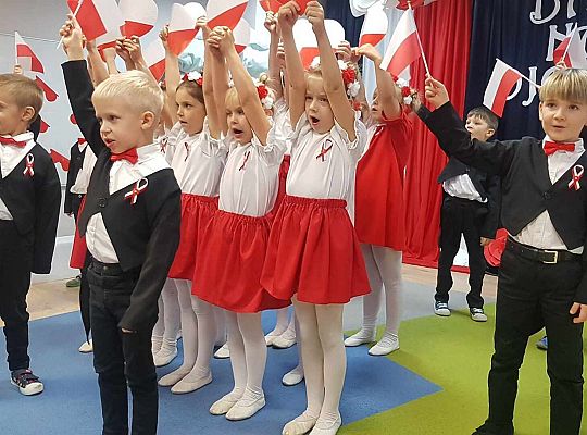 Gr. IV " Barwy naszej Ojczyzny" - popołudniowe spotkanie patriotyczne