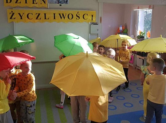 Chronimy kolegę przed deszczem