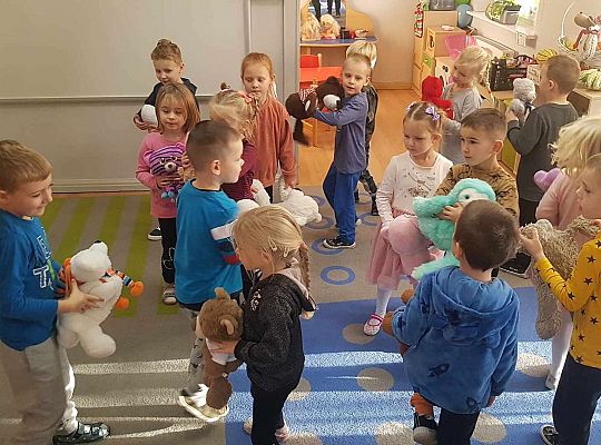 Gr. III Dzień Pluszowego Misia