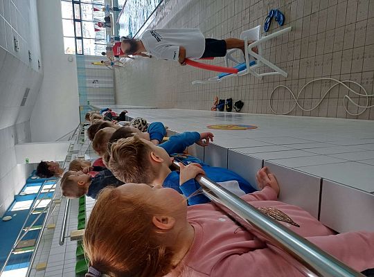 Gr. III Wyjście na basen