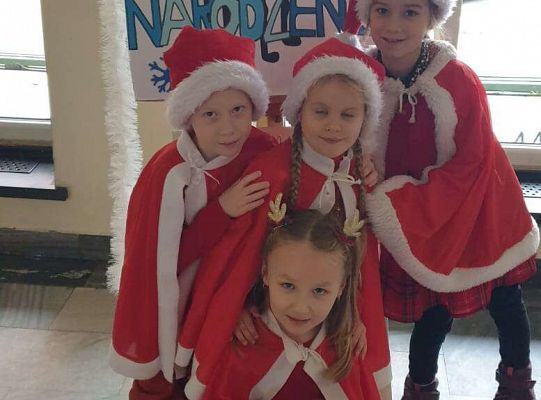 Gr. IV Koncert Mikołajkowy w Zespole Szkół Mechaniczno - Informatycznych