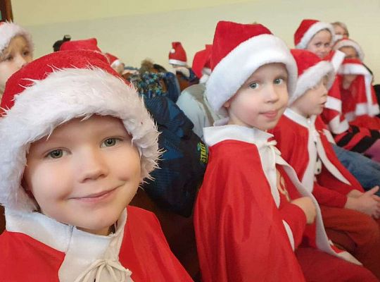 Gr. IV Koncert Mikołajkowy w Zespole Szkół Mechaniczno - Informatycznych