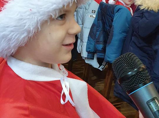 Gr. IV Koncert Mikołajkowy w Zespole Szkół Mechaniczno - Informatycznych