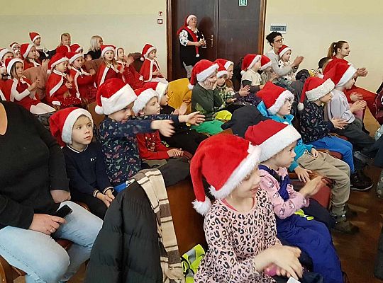 Gr. III Koncert Mikołajkowy w Zespole Szkół Mechaniczno - Informatycznych