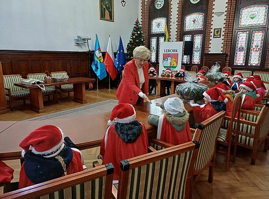 Gr. III Świąteczna wizyta z Urzędzie Miasta