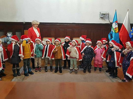 Gr. III Świąteczna wizyta z Urzędzie Miasta