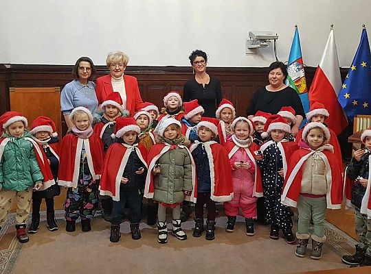 Gr. III Świąteczna wizyta z Urzędzie Miasta