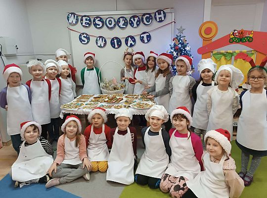 Gr. IV Ozdabiamy pierniczki