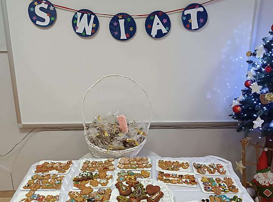 Gr. IV Ozdabiamy pierniczki