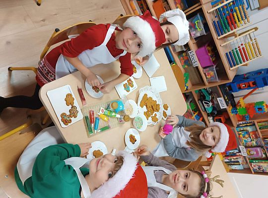 Gr. IV Ozdabiamy pierniczki