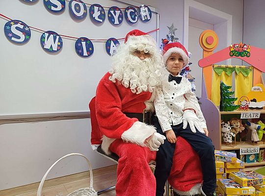 Gr. III Wigilia oraz spotkanie z Mikołajem