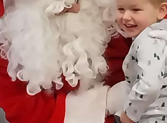 Dziecko z Mikołajem