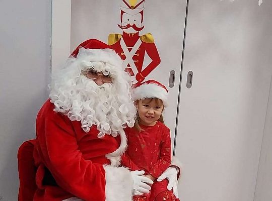 Dziecko z Mikołajem