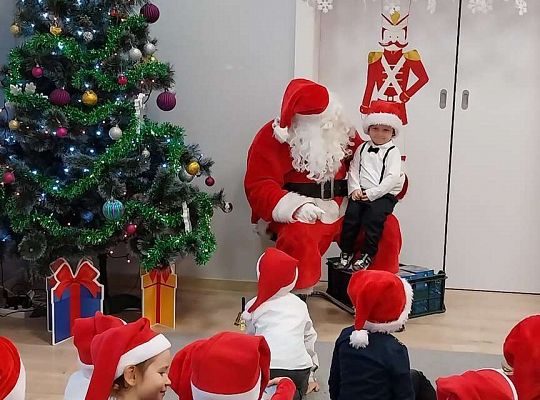 Dziecko z Mikołajem