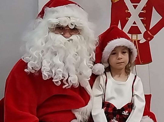 Dziecko z Mikołajem