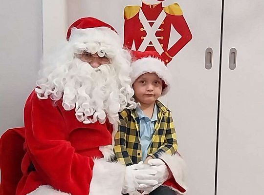 Dziecko z Mikołajem
