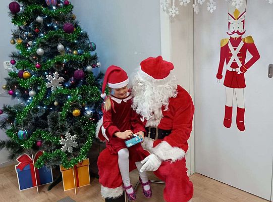 Dziecko z Mikołajem