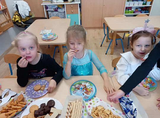 Gr. II Bal Karnawałowy