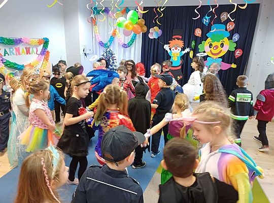 Gr. III Bal Karnawałowy