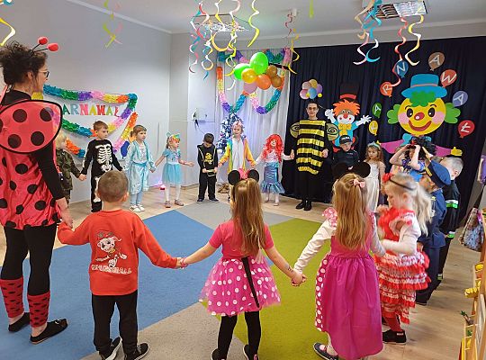 Gr. III Bal Karnawałowy