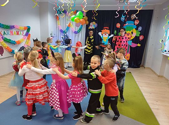 Gr. III Bal Karnawałowy