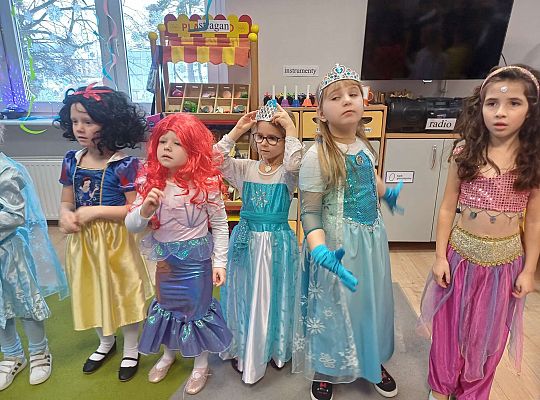 Gr. III Bal Karnawałowy