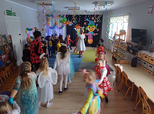 Gr. III Bal Karnawałowy